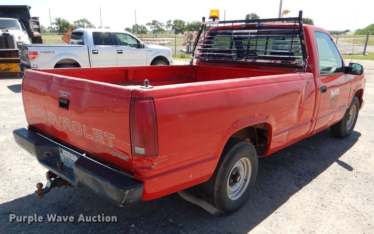 image for item GH9524 1996 Chevrolet C1500 pickup truck