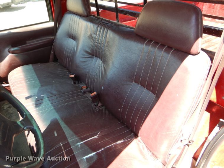 image for item GH9524 1996 Chevrolet C1500 pickup truck