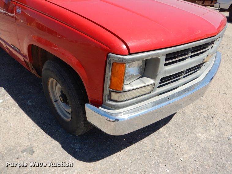 image for item GH9524 1996 Chevrolet C1500 pickup truck