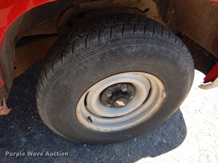 image for item GH9524 1996 Chevrolet C1500 pickup truck