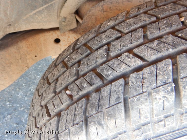 image for item GH9524 1996 Chevrolet C1500 pickup truck