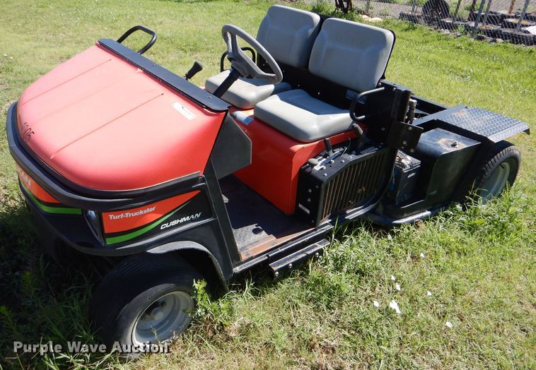 image for item GH9526 2006 Cushman Truckster utility vehicle