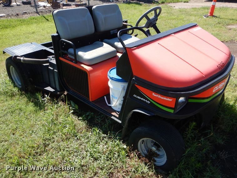 image for item GH9526 2006 Cushman Truckster utility vehicle