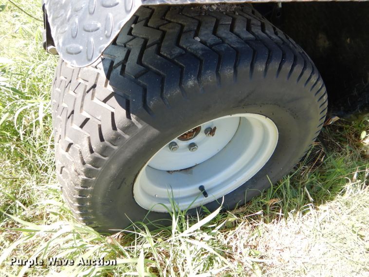 image for item GH9526 2006 Cushman Truckster utility vehicle