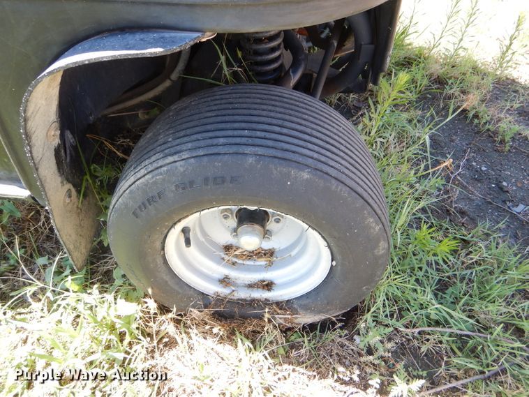 image for item GH9526 2006 Cushman Truckster utility vehicle