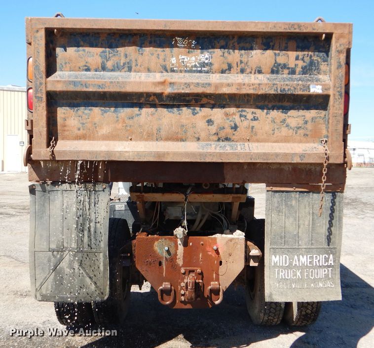 image for item GH9527 1997 Chevrolet C8500 dump truck