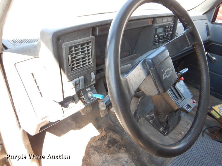 image for item GH9527 1997 Chevrolet C8500 dump truck