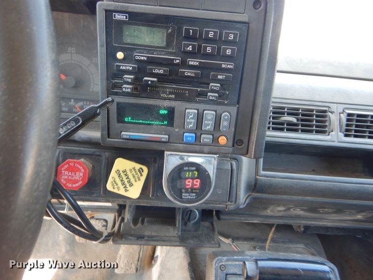 image for item GH9527 1997 Chevrolet C8500 dump truck