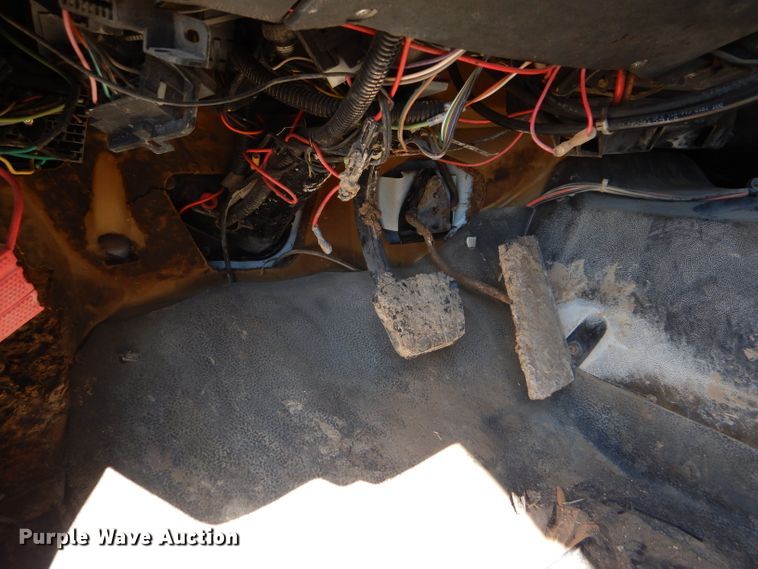 image for item GH9527 1997 Chevrolet C8500 dump truck