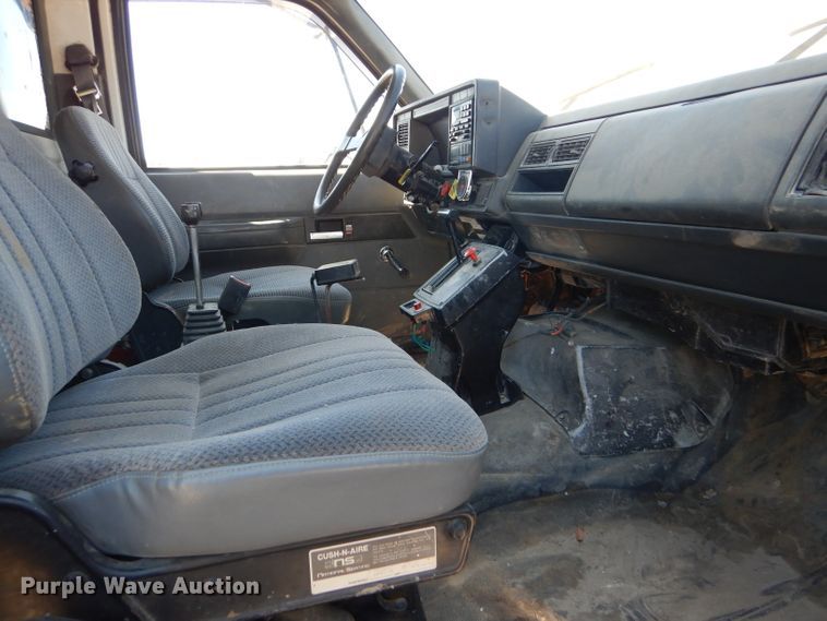 image for item GH9527 1997 Chevrolet C8500 dump truck