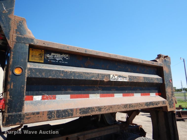 image for item GH9527 1997 Chevrolet C8500 dump truck