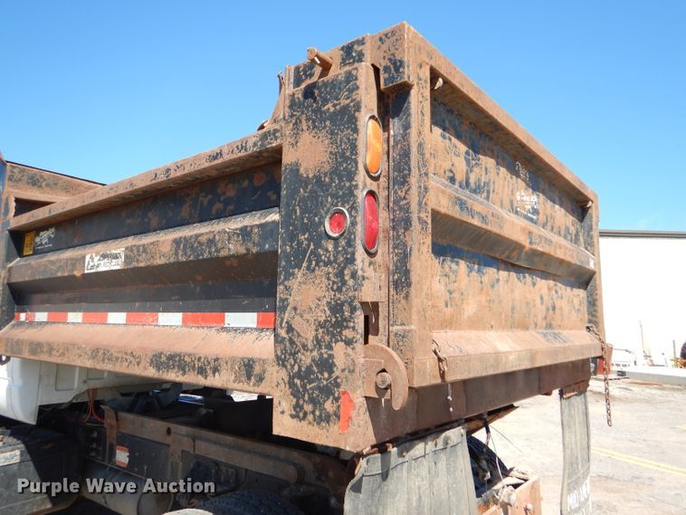 image for item GH9527 1997 Chevrolet C8500 dump truck