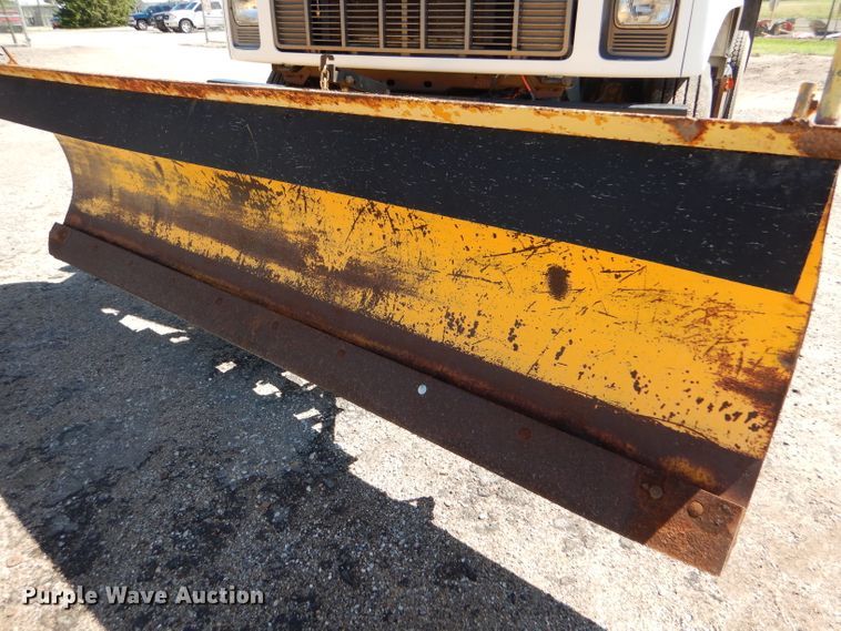 image for item GH9527 1997 Chevrolet C8500 dump truck