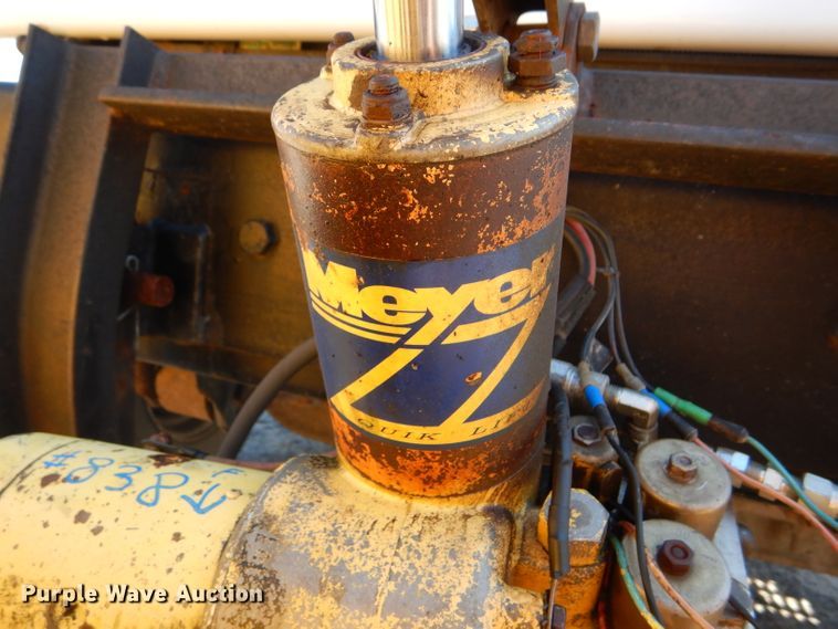 image for item GH9527 1997 Chevrolet C8500 dump truck