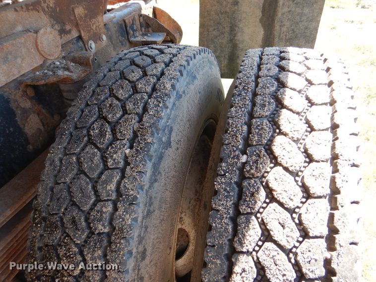 image for item GH9527 1997 Chevrolet C8500 dump truck