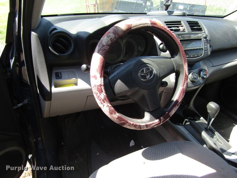 image for item DB4970 2007 Toyota RAV4 SUV