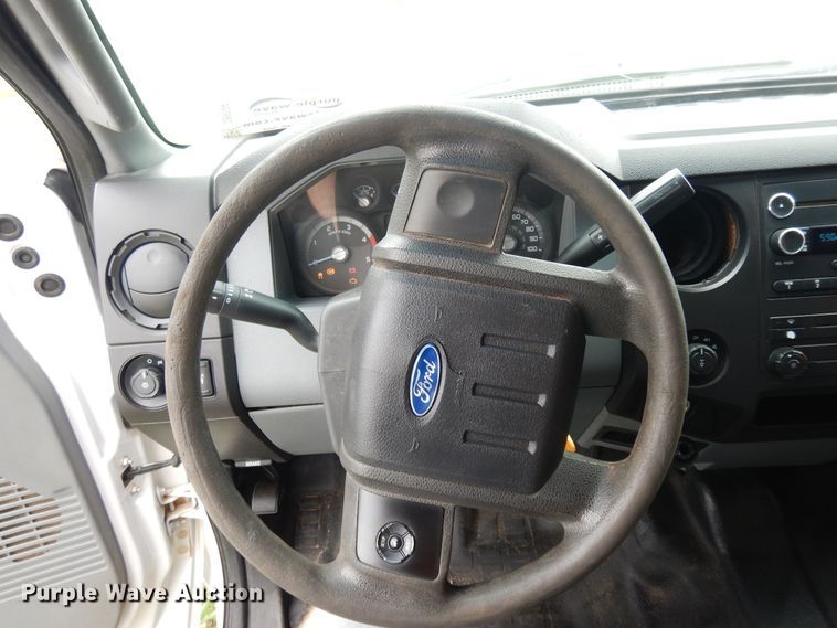 image for item DB9504 2012 Ford F250 Super Duty Crew Cab pickup truck