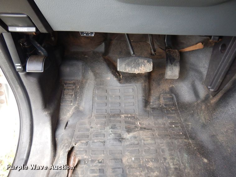 image for item DB9504 2012 Ford F250 Super Duty Crew Cab pickup truck