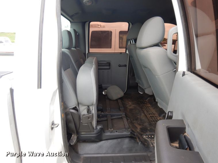 image for item DB9504 2012 Ford F250 Super Duty Crew Cab pickup truck