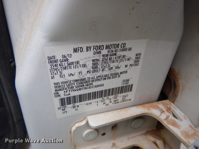 image for item DB9504 2012 Ford F250 Super Duty Crew Cab pickup truck