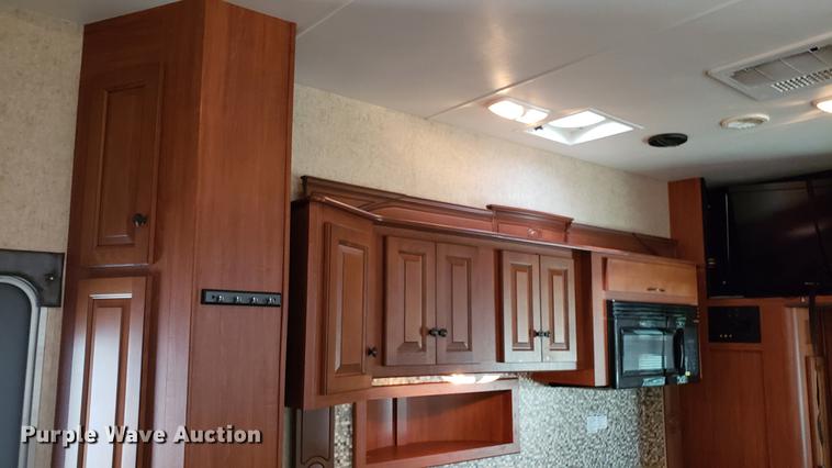 image for item DD4757 2012 Heartland Cyclone HD toy hauler camper