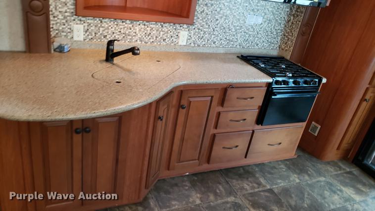 image for item DD4757 2012 Heartland Cyclone HD toy hauler camper