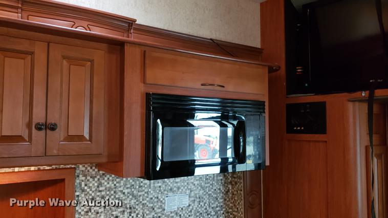 image for item DD4757 2012 Heartland Cyclone HD toy hauler camper