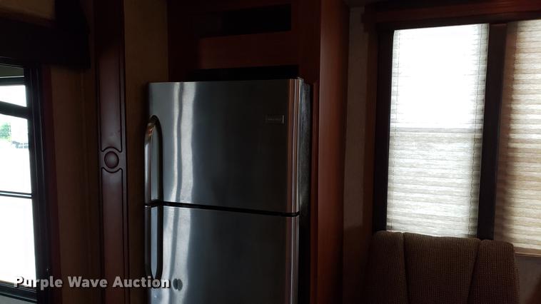 image for item DD4757 2012 Heartland Cyclone HD toy hauler camper