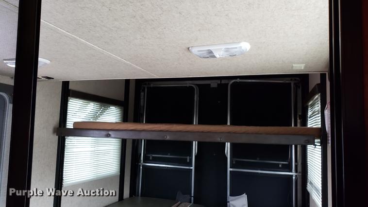 image for item DD4757 2012 Heartland Cyclone HD toy hauler camper