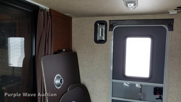 image for item DD4757 2012 Heartland Cyclone HD toy hauler camper