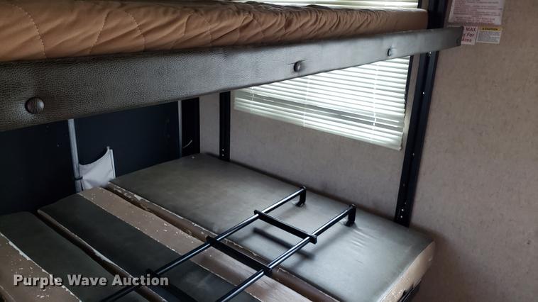 image for item DD4757 2012 Heartland Cyclone HD toy hauler camper