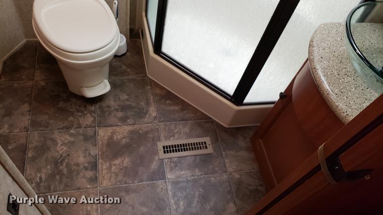 image for item DD4757 2012 Heartland Cyclone HD toy hauler camper