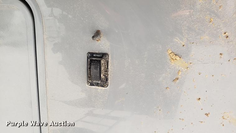 image for item DD4757 2012 Heartland Cyclone HD toy hauler camper