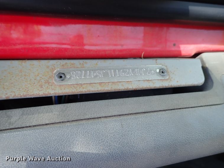 image for item DE5414 1990 Jeep Wrangler SUV