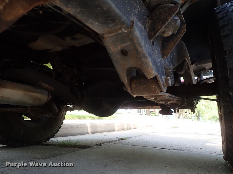 image for item DE5414 1990 Jeep Wrangler SUV