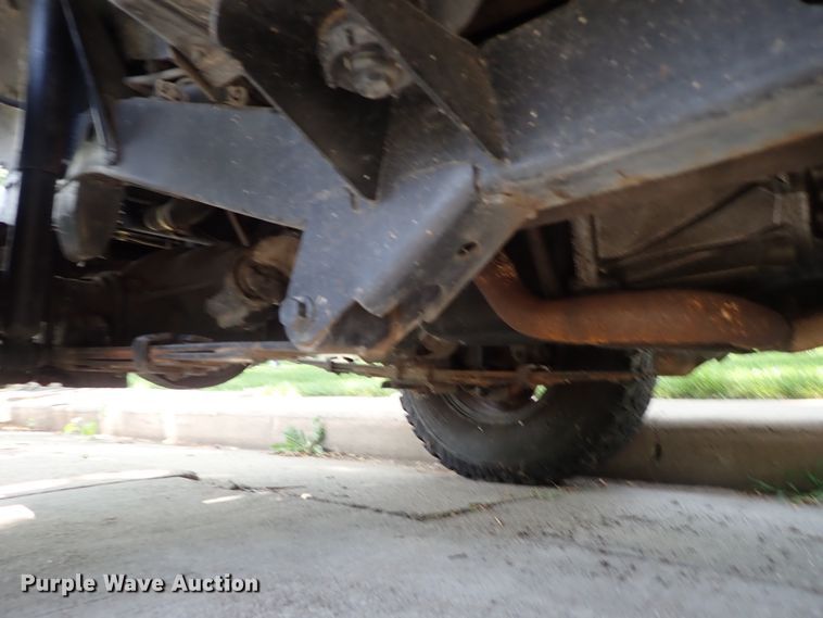 image for item DE5414 1990 Jeep Wrangler SUV