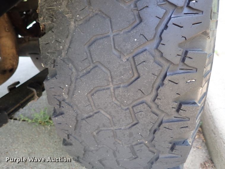 image for item DE5414 1990 Jeep Wrangler SUV