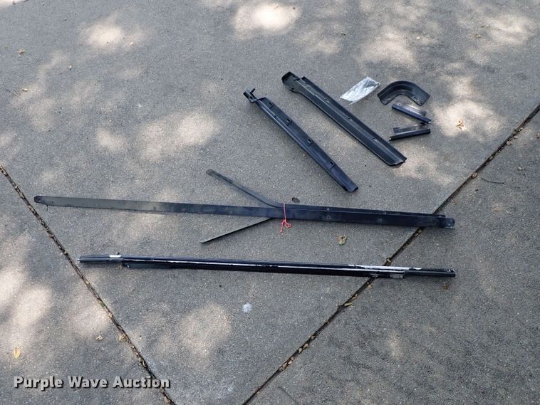 image for item DE5414 1990 Jeep Wrangler SUV