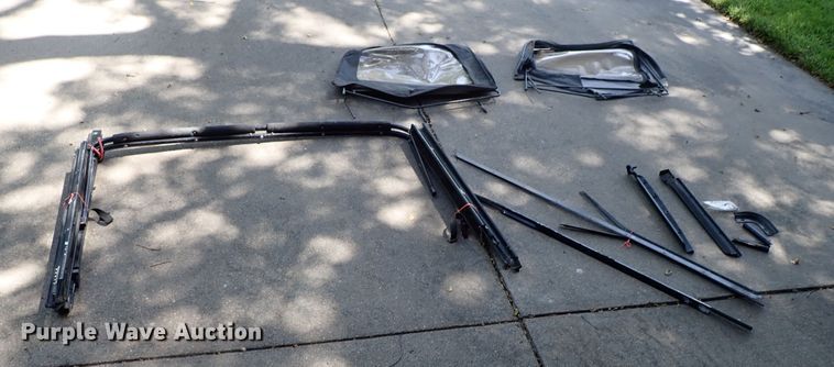 image for item DE5414 1990 Jeep Wrangler SUV