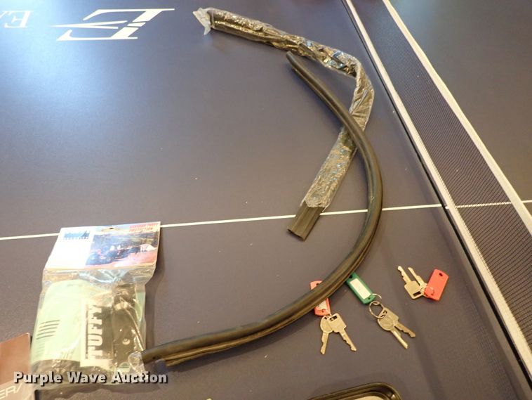 image for item DE5414 1990 Jeep Wrangler SUV