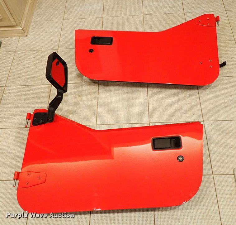 image for item DE5414 1990 Jeep Wrangler SUV