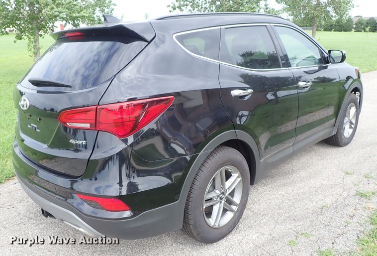 image for item DE5417 2018 Hyundai Santa Fe SUV