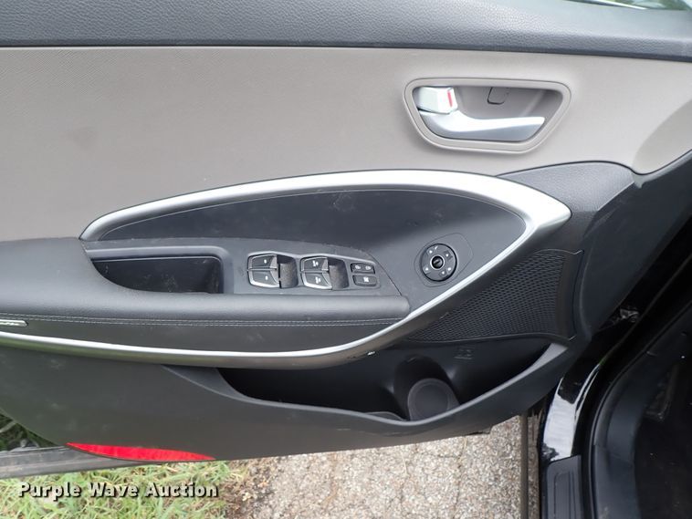 image for item DE5417 2018 Hyundai Santa Fe SUV