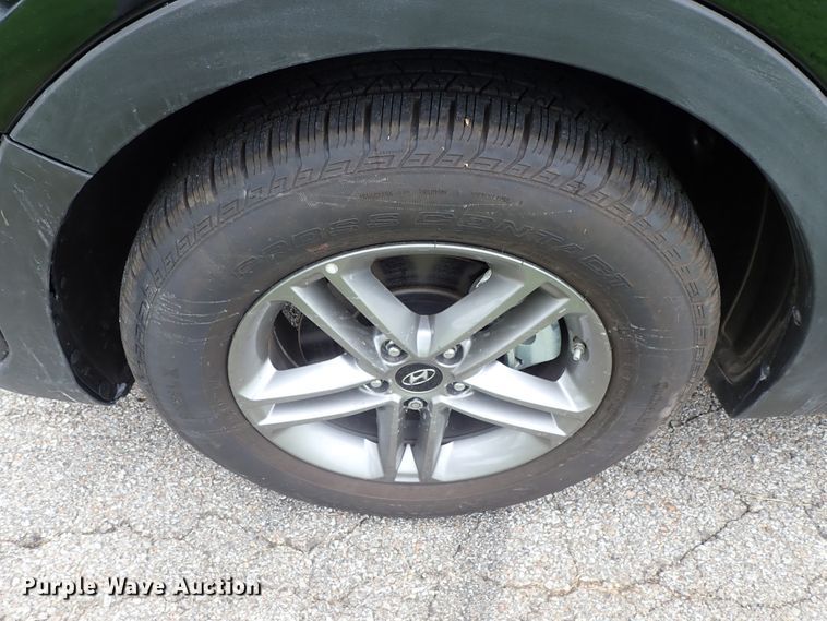 image for item DE5417 2018 Hyundai Santa Fe SUV