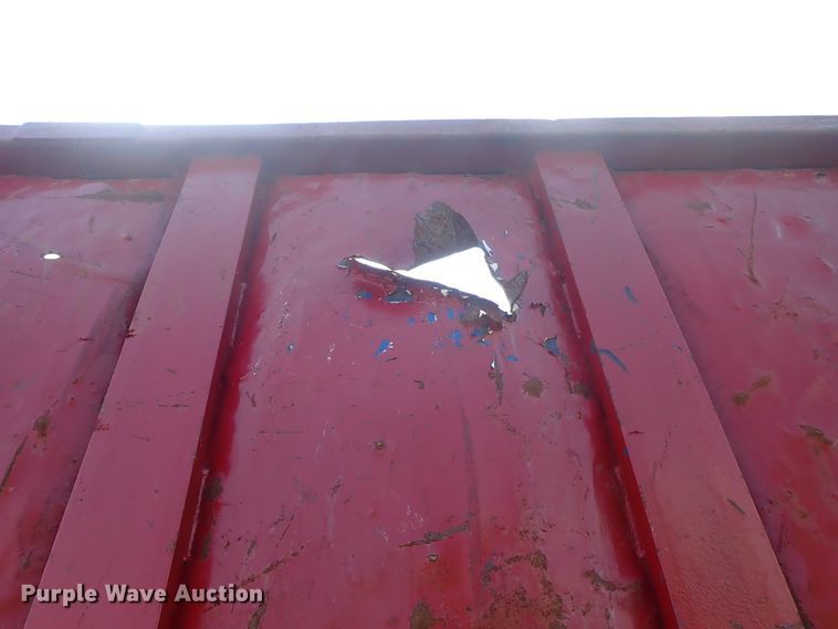 image for item DE5418 1965 Monon scrap trailer