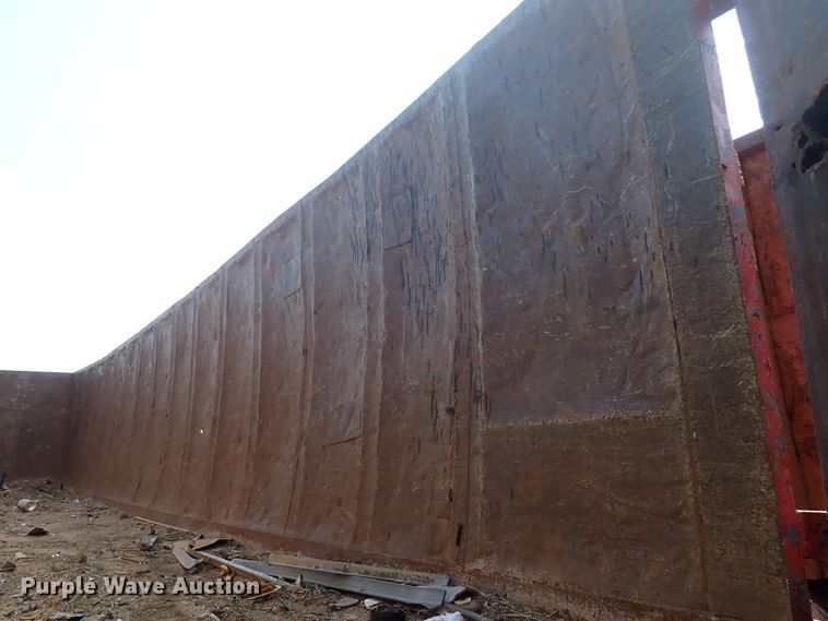 image for item DE5418 1965 Monon scrap trailer