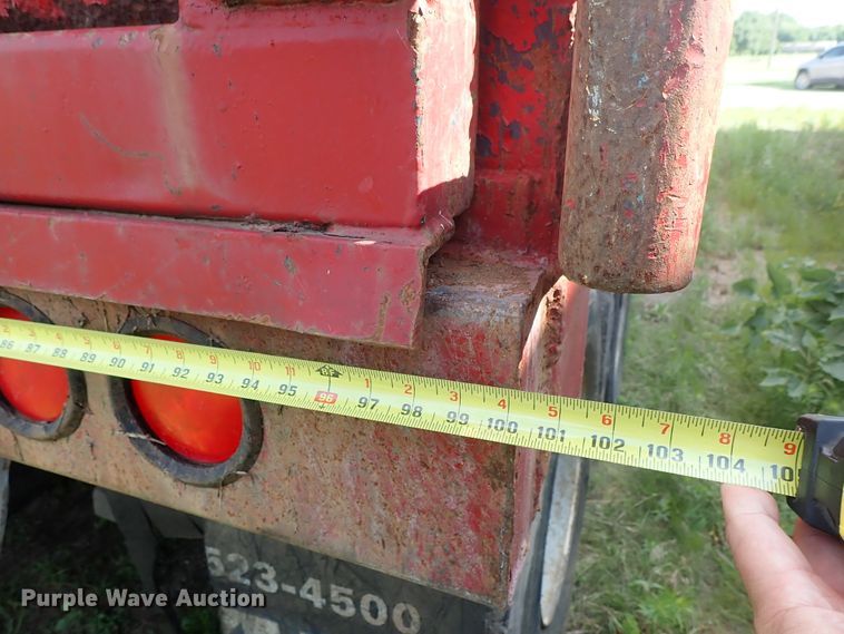 image for item DE5418 1965 Monon scrap trailer