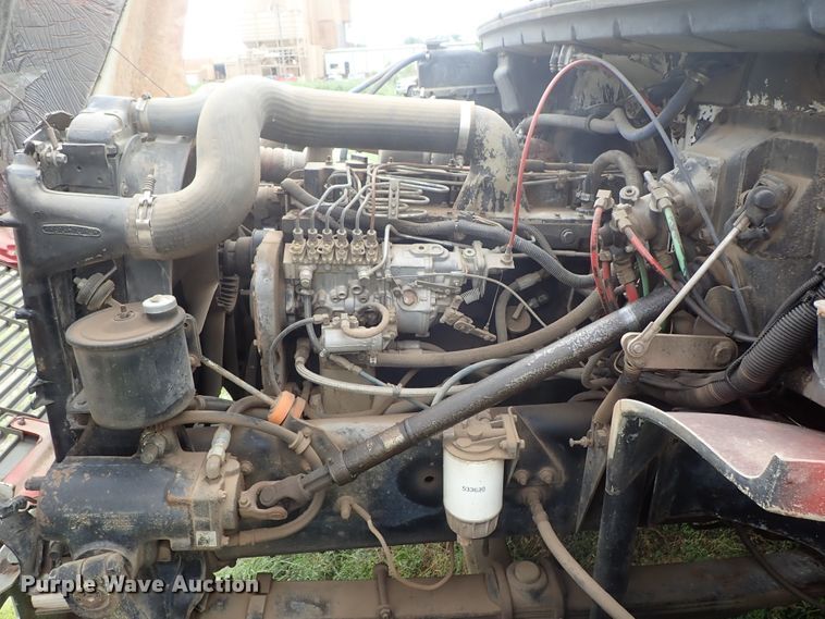 image for item DE5421 1993 Freightliner FL80 roll off container truck