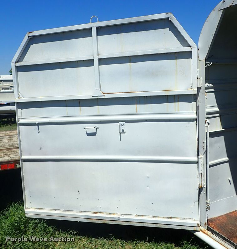 image for item DE5445 1971 JW utility trailer
