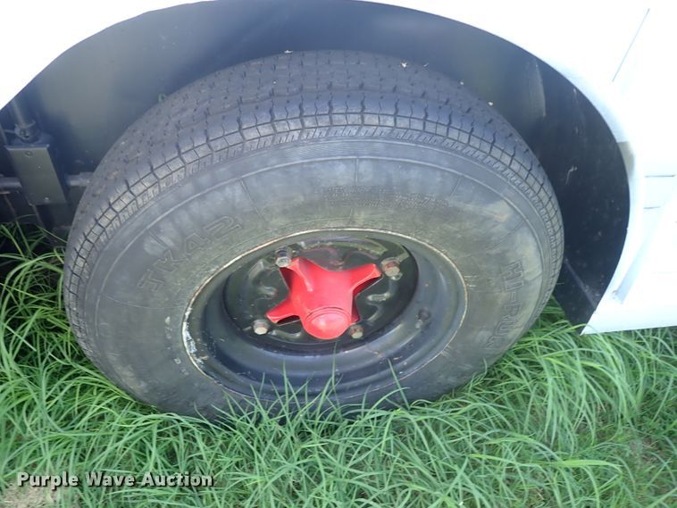 image for item DE5445 1971 JW utility trailer